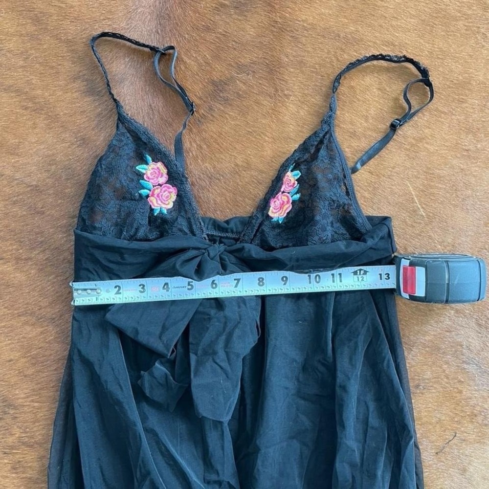 Vintage Y2K Victoria's Secret Black Embroidered Babydoll Top Coquette Lingerie - Picture 4 of 5